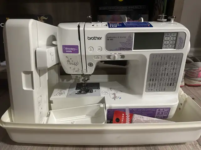 Brother SE400 Embroidery Machine