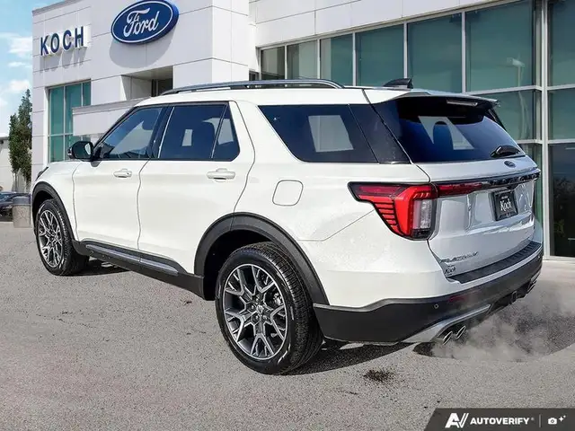 2025 Ford Explorer Platinum - Photo 4