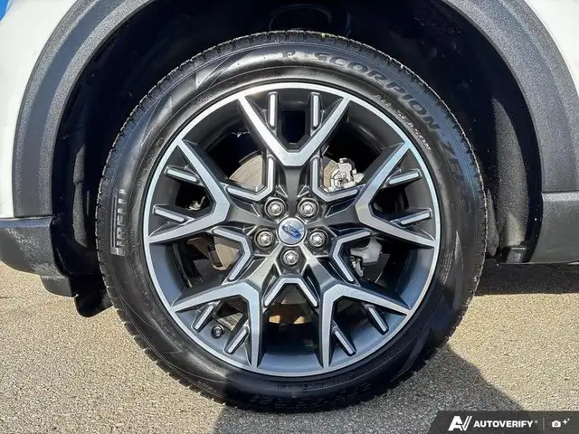2025 Ford Explorer Platinum - Photo 7