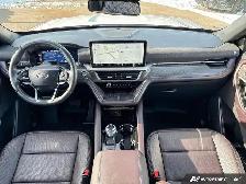 2025 Ford Explorer Platinum - Photo 25