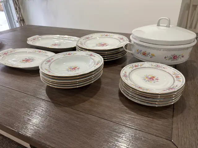 Ensemble de Vaisselle - Photo 2