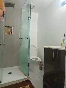 3 bedroom 2 washroom Legal Basement - Photo 4