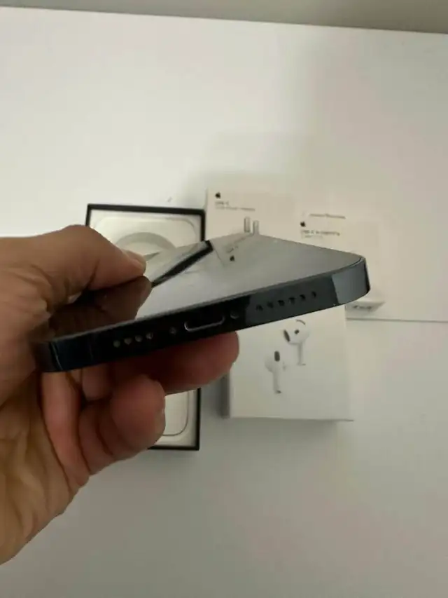 iPhone 12 Pro max 128GB Airpods Pkg/Delivery - Photo 7