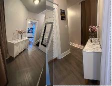 Brand new Furnished Bedroom, in 3-bedroom Apt,May 1st,High Park - Photo 5