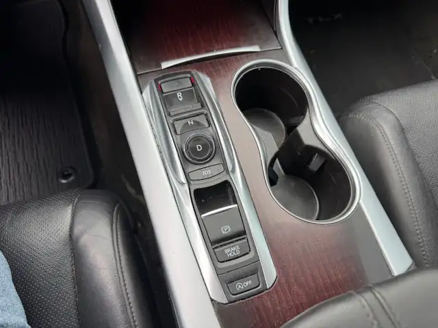 2015 Acura TLX V6 Tech, Just in for sale at Pic N Save! - Photo 9
