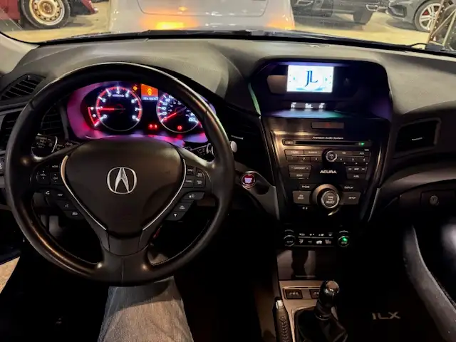 2013 Acura ILX Dynamic, Just in for sale at Pic N Save!! - Photo 12