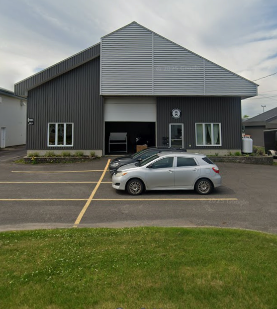 Entrepôt à louer 7000 pi²