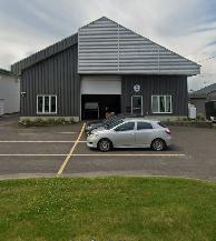 Entrepôt à louer 7000 pi²