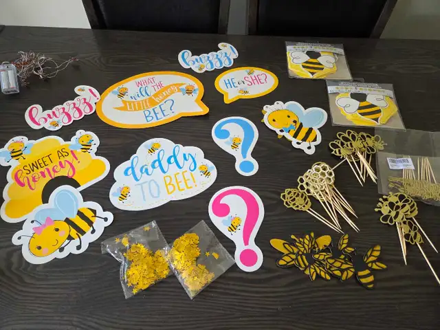 Honey Bee baby shower theme decorations