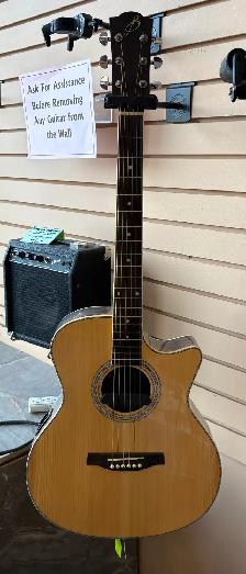 Benjamin Acoustic-Electric Hybrid Guitar with Gig Bag & Strap