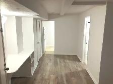 Sandy Hill Basement Bachelor/Studio Apartment (257 Daly Ave) - Photo 7