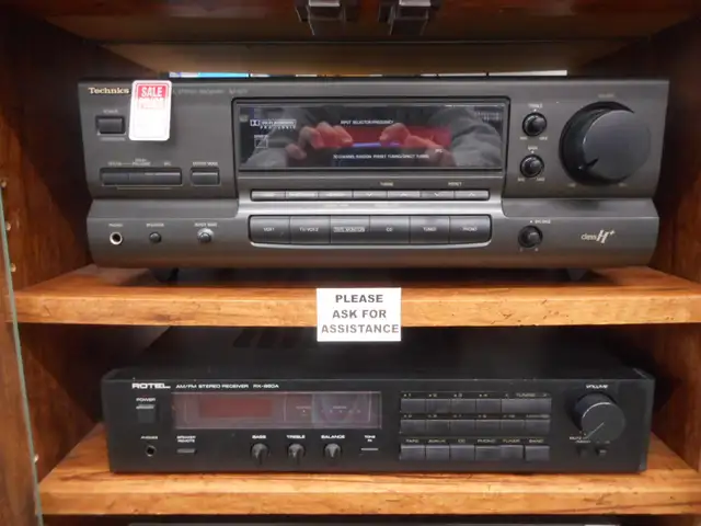 Vintage Audio Receivers, Amplifiers, Equalizers, VHS VCR's... - Photo 7