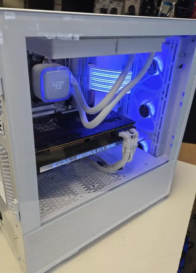 PC GAMING Corsair Ryzen 5 7600X RTX3080 10GB 32GB DDR4 SSD 1TB N - Photo 2