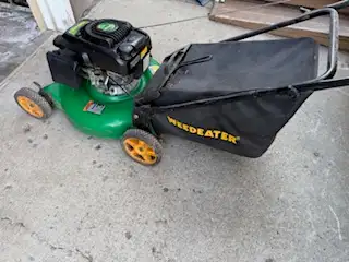 140cc Lawnmower, Mulching & Bagging Ability