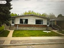Spacious Newly Renovated Duplex for Rent $2150