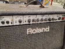 Roland 408 Guitar Amp - Photo 2