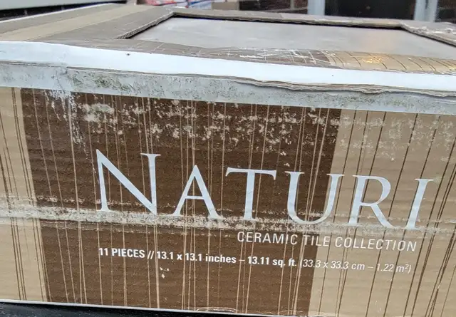 Ceramic tiles, new still in box. - Photo 3