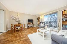 1 bedroom Condo Apartment, among the lowest price in Burlington! - Photo 11