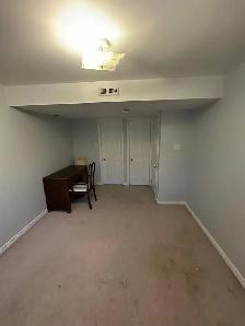 Basement apartment for rent - Photo 3