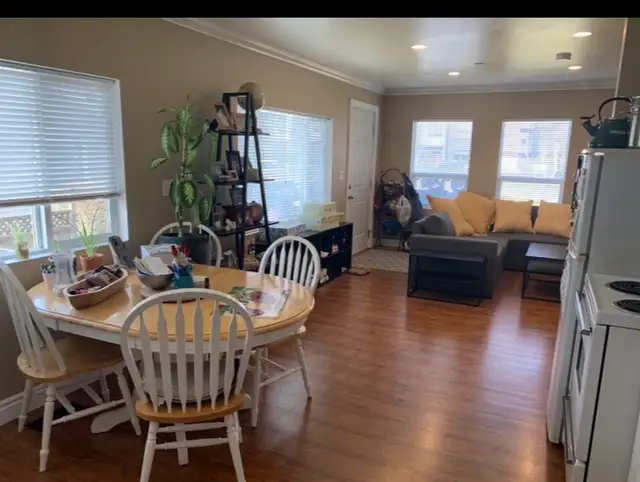 White Rock Upper Suite