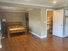 White Rock Upper Suite - Photo 8