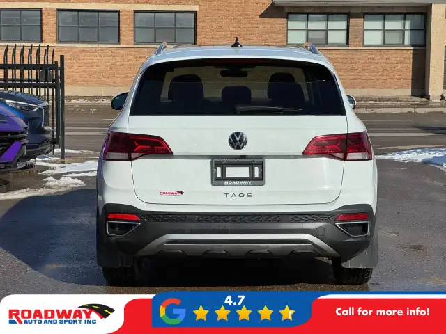 2024 Volkswagen Taos Comfortline HEATED SEATS | PANA ROOF | A... - Photo 4