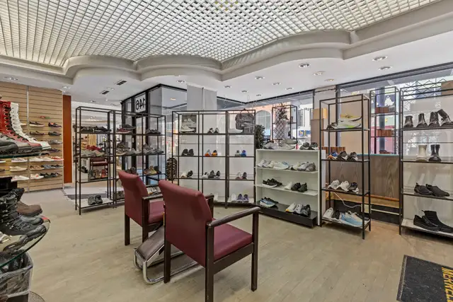 6,214 sf of Prime Frontage Retail for Lease | 146 Rideau Street - Photo 11