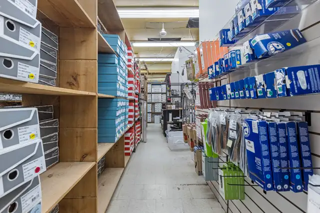 6,214 sf of Prime Frontage Retail for Lease | 146 Rideau Street - Photo 18