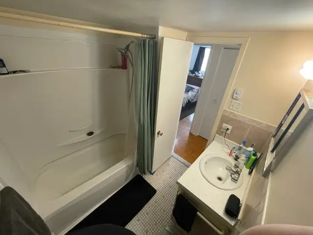 Nice, large 2-bedroom Apartment in Brossard, Bulv Rom. - Photo 10