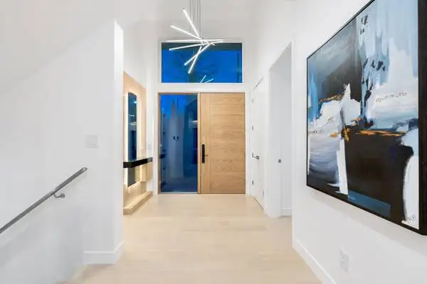 Real Wood Entry Door Units - Photo 2