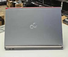 Laptop Fujitsu Lifebook E756 i7-6600 8Go DDR4 SSD 240Go 15,6po - Photo 4