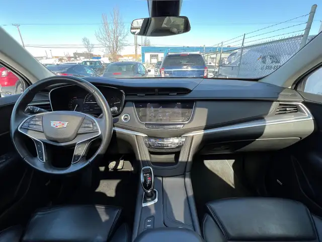 2017 Cadillac XT5 Premium Luxury AWD - Photo 14