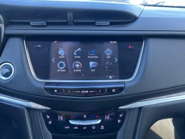 2017 Cadillac XT5 Premium Luxury AWD - Photo 24