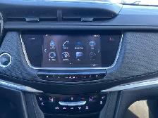 2017 Cadillac XT5 Premium Luxury AWD - Photo 24