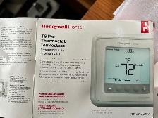 T6 PRO PROGRAMMABLE THERMOSTAT