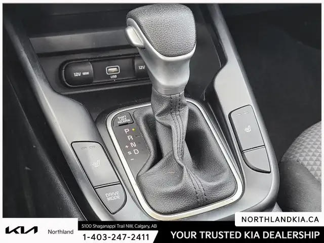 2021 Kia Soul LX - Photo 13