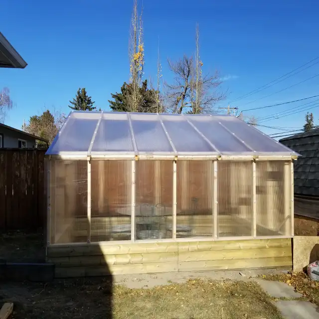 GREENHOUSE POLYCARBONATE PANELS - Photo 2