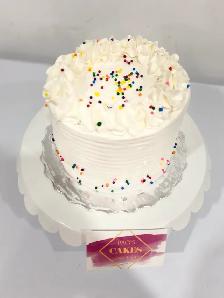 Classic vanilla cake for birthday or corporate events - Photo 10