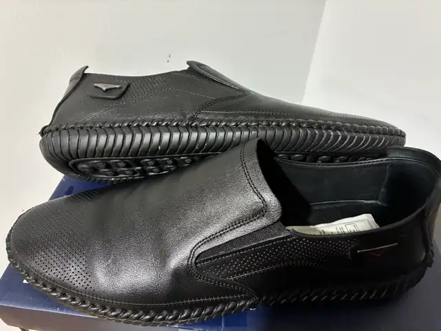 Chaussures Otter en cuir véritable Homme