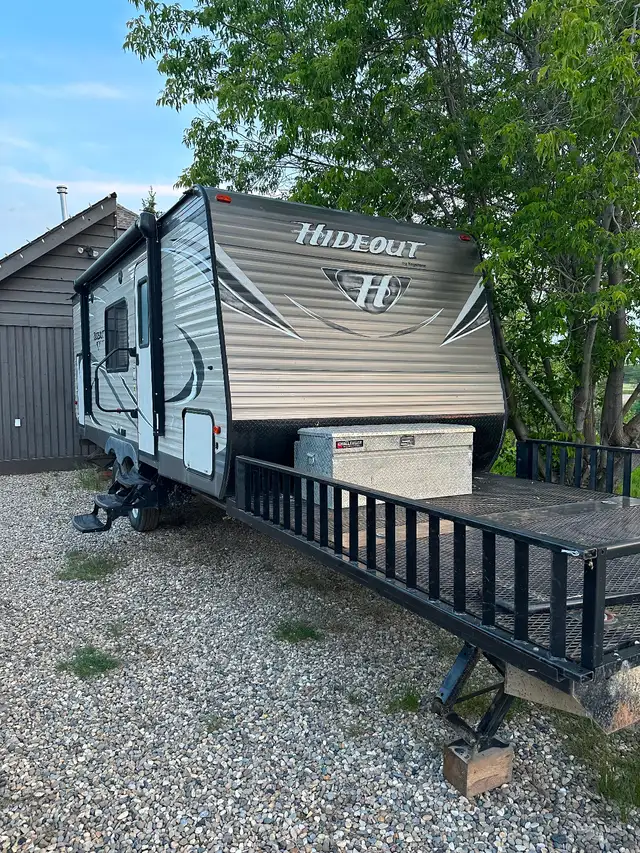 2016 keystone hideout toy hauler - Photo 2