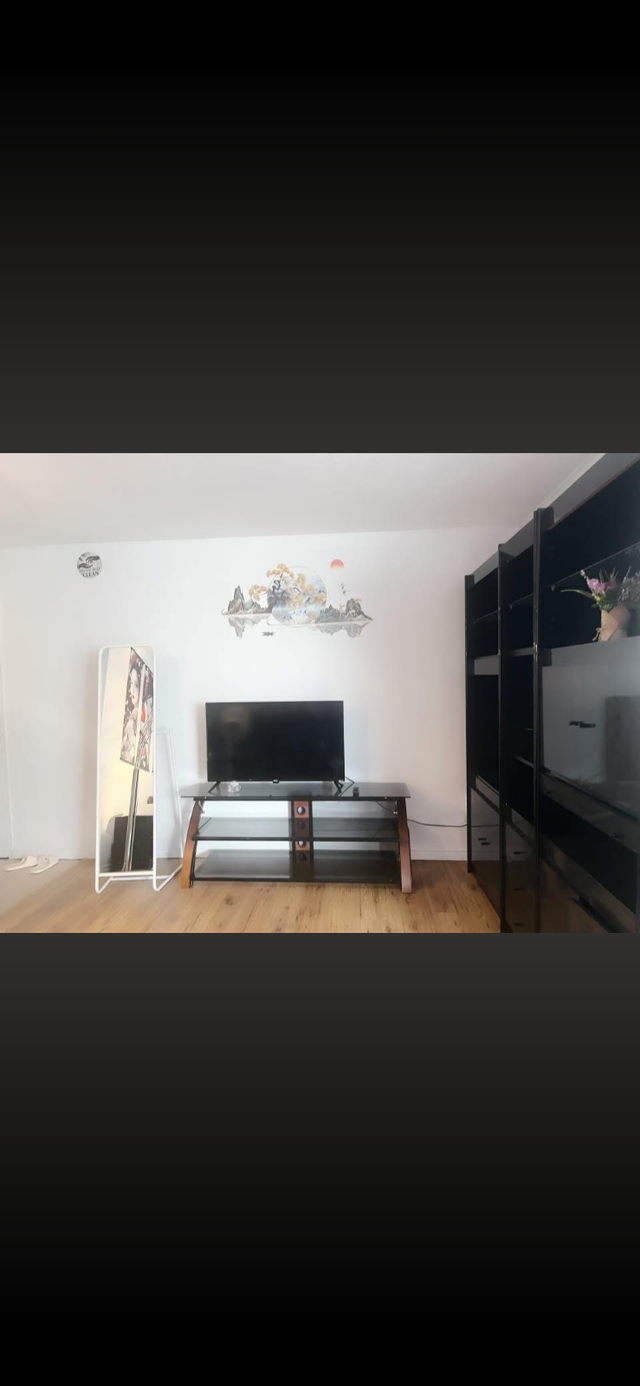 Discount Price Summer Sublet Private Room $650 All Inclusive - Photo 2