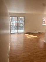 Superbe grand 5 1/2, Lévis sur 2 étage cuisine rénové AVRIL - Photo 4