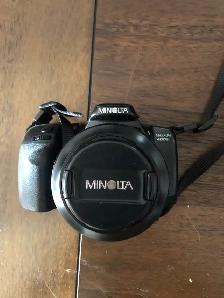 Vintage canon power shot S2 1S camera