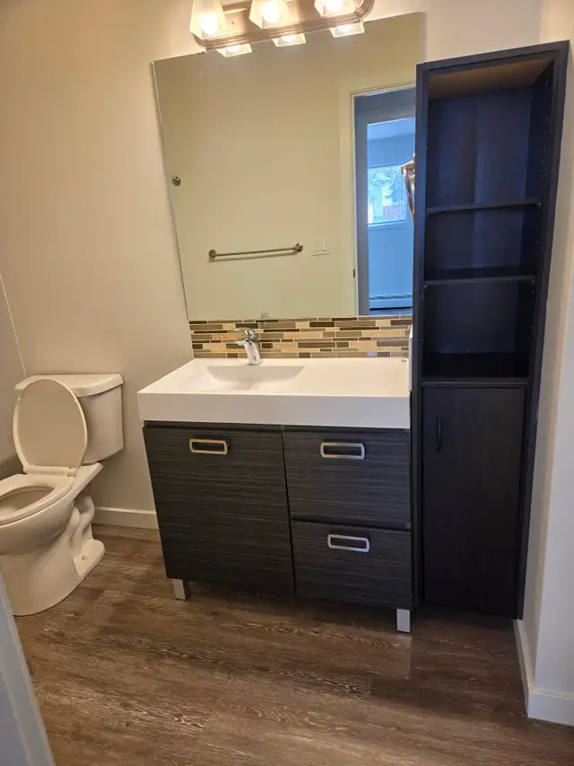 2 Bedroom Apartment In Highland Green RENOVATED UNIT!! - Photo 7