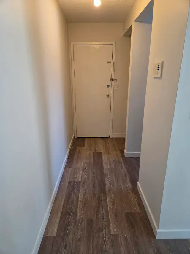 2 Bedroom Apartment In Highland Green RENOVATED UNIT!! - Photo 18