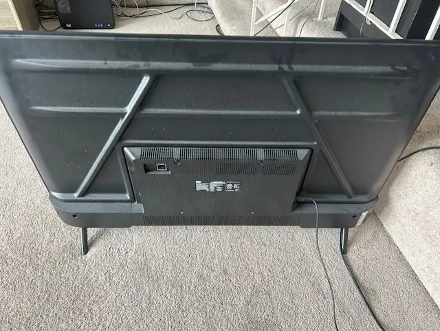 43" TCL Roku Smart TV