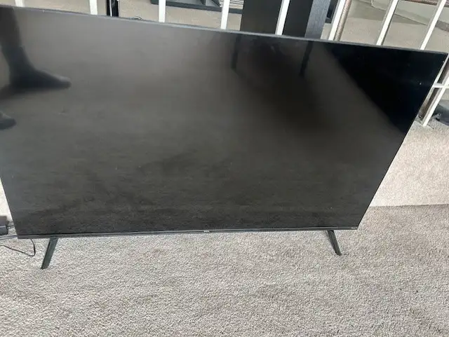 43" TCL Roku Smart TV - Photo 2