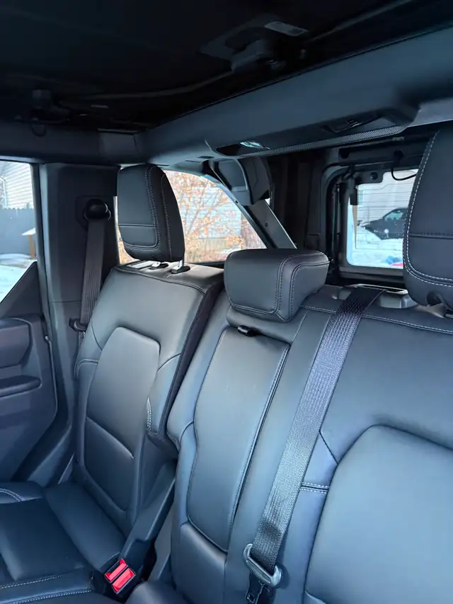 Used 2025 Ford Bronco Big Bend - Photo 7