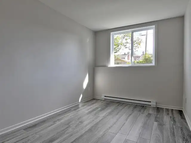 4 1/2 Style-Condo rénové à Verdun - Juillet - Internet inclus - Photo 8