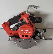 6 1/2' Brushless Milwaukee 2730-20 Circular Saw (32576954) - Photo 2